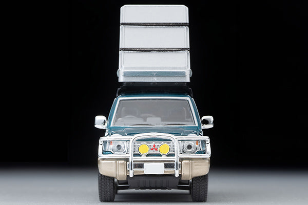 PREORDER TOMYTEC TLVN 1/64 Mitsubishi Pajero Mid Roof Wide VR with optional parts (green/beige) 1991 with tent and figure LV-N206c (Approx. Release Date : Feb 2025 subject to manufacturer's final decision)