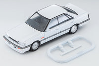 TOMYTEC TLVN 1/64 Nissan Skyline 4-door HT GT Passage Twin Cam 24V (White) 1987 LV-N301a