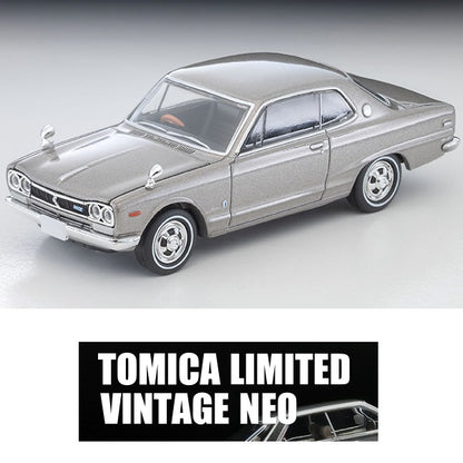 TOMYTEC TLVN 1/64 Nissan Skyline Hardtop 2000GT (Silver) 1971 LV-N357a