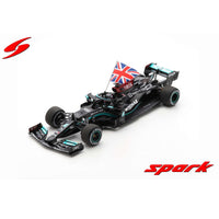 Spark Model 1/18 MERCEDES-AMG PETRONAS FORMULA ONE TEAM NO.44 F1 W12 E PERFORMANCE WINNER BRITISH GP 2021 LEWIS HAMILTON (FIGURINE HOLDING BRITISH FLAG) 18S599