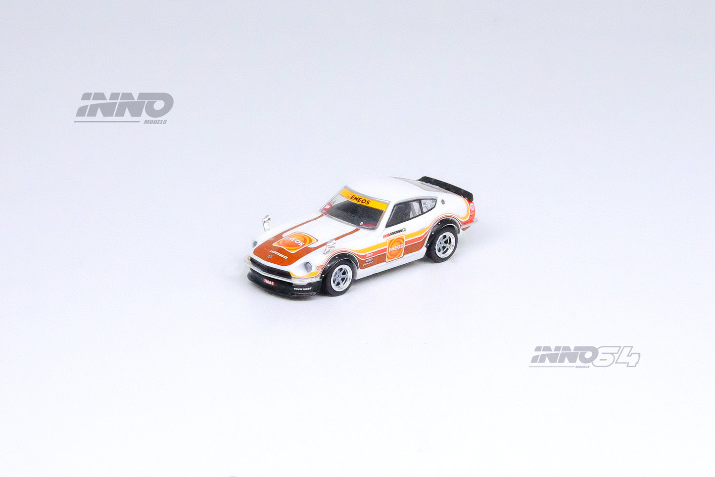 INNO64 1/64 DATSUN 240Z "ENEOS" Sema 2018 IN64-240Z-ENEOS