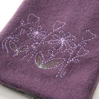 Flower embroidered jersey gloves - purple