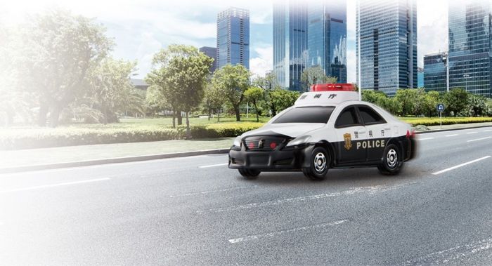 TOMICA 4D 05 Toyota CROWN PATROL CAR