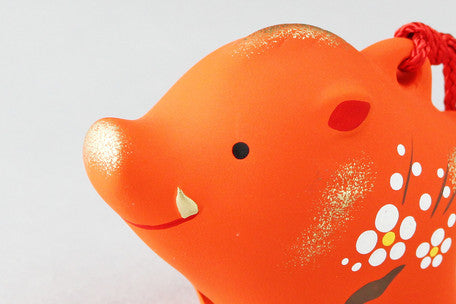 Double Pig Ornament with Display by Yakushigama