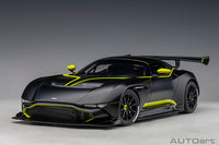 AUTOart 1/18 ASTON MARTIN VULCAN (MATT BLACK W/ LIME GREEN STRIPES) 70262