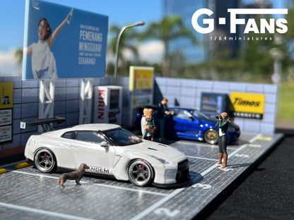 G-FANS 1/64 Diorama with LED Light Japanese Parking Lot 710028