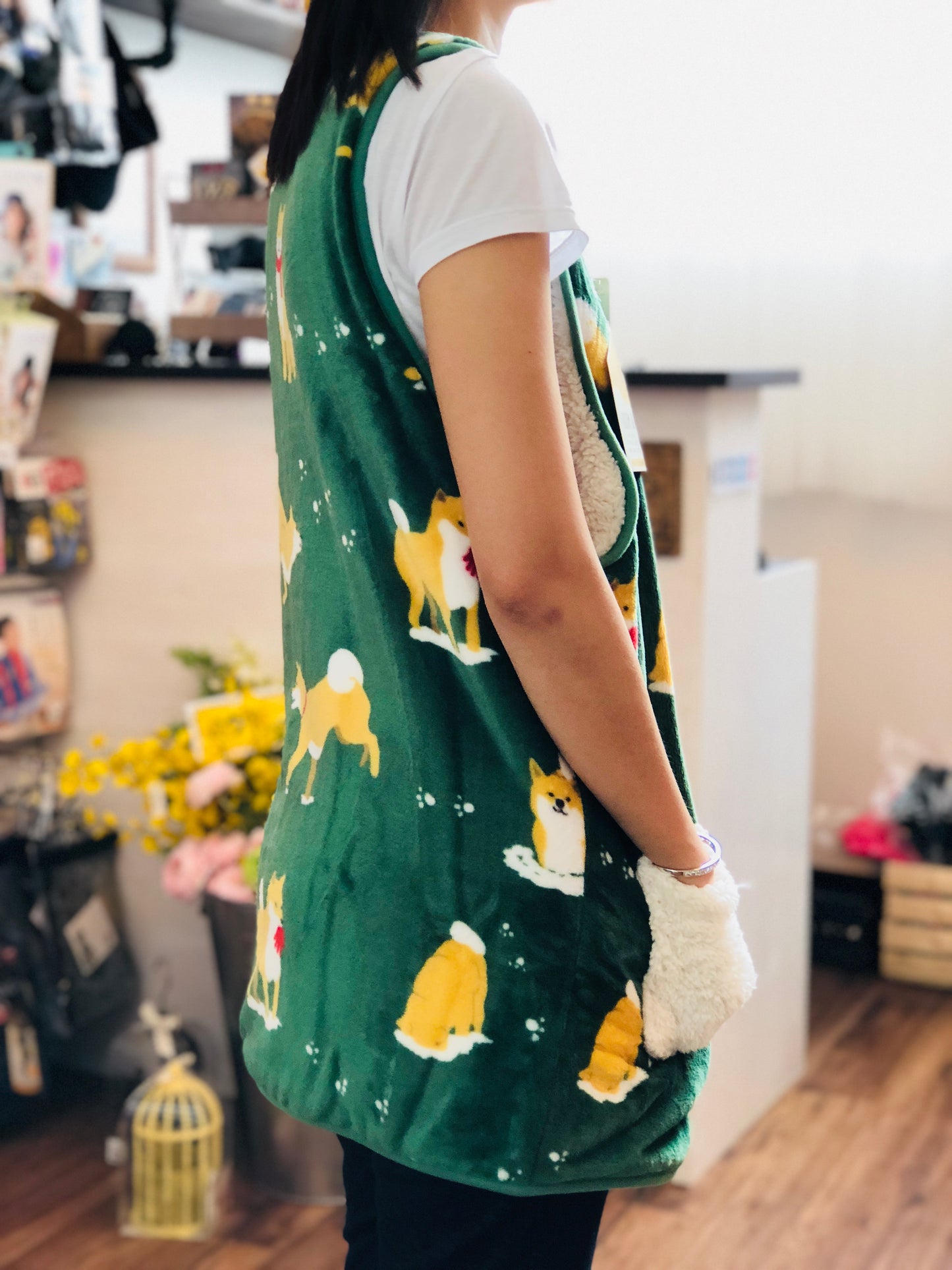 FRIENDSHILL Sleeveless Jacket - Sibatasan Green CW-451-429