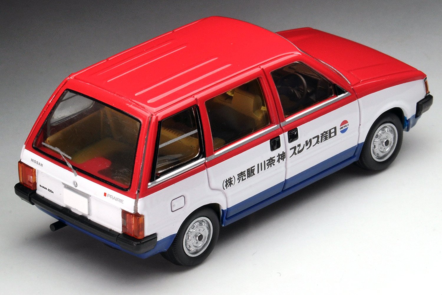 TOMYTEC LV-N160 Nissan Prairie Estate NV (1982)