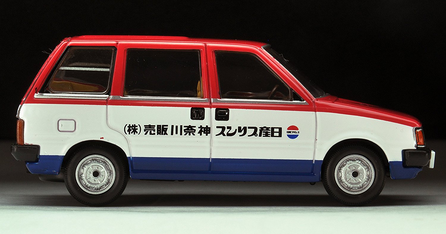 TOMYTEC LV-N160 Nissan Prairie Estate NV (1982)