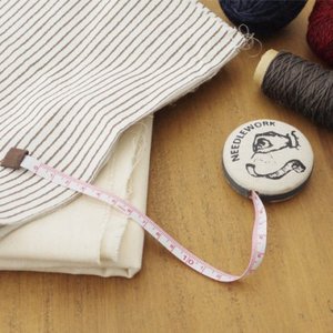 NEEDLEWORK  Measuring Tape K754