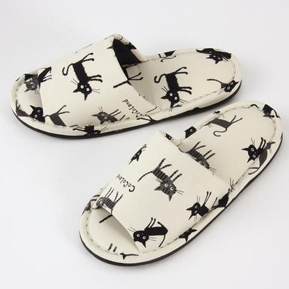 Black Cat Pattern Slipper - White