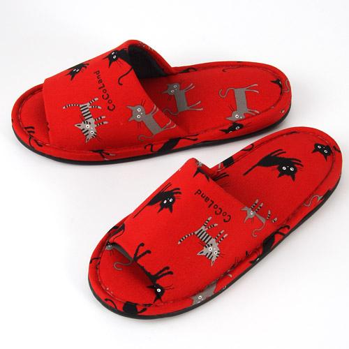 Black Cat Pattern Slipper - Red