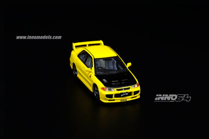 INNO64 1/64 MITSUBISHI LANCER EVOLUTION III 1995 Yellow Whith Separate bonnet carbon decals and Extra wheels IN64-EVO3-YL