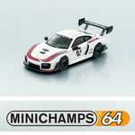 MINICHAMPS64 1/64 PORSCHE 935/19 (2020) - MARTINI RACING 643061103