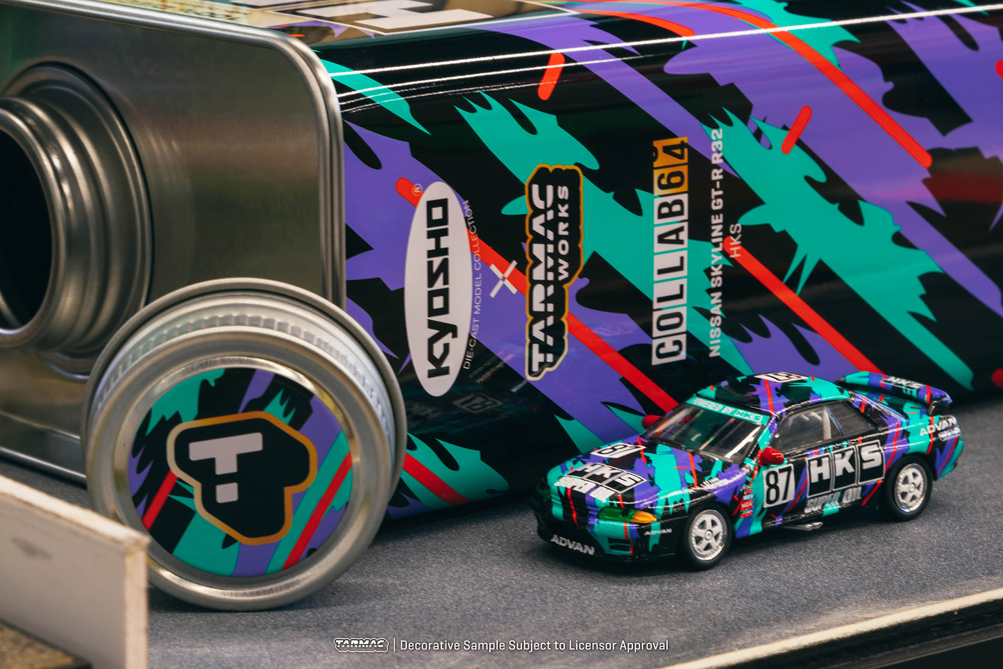 TARMAC WORKS x KYOSHO 1/64 Nissan Skyline GT-R R32 HKS *With metal oil can* (Limited to 1500 pcs) T64K-001-HKS