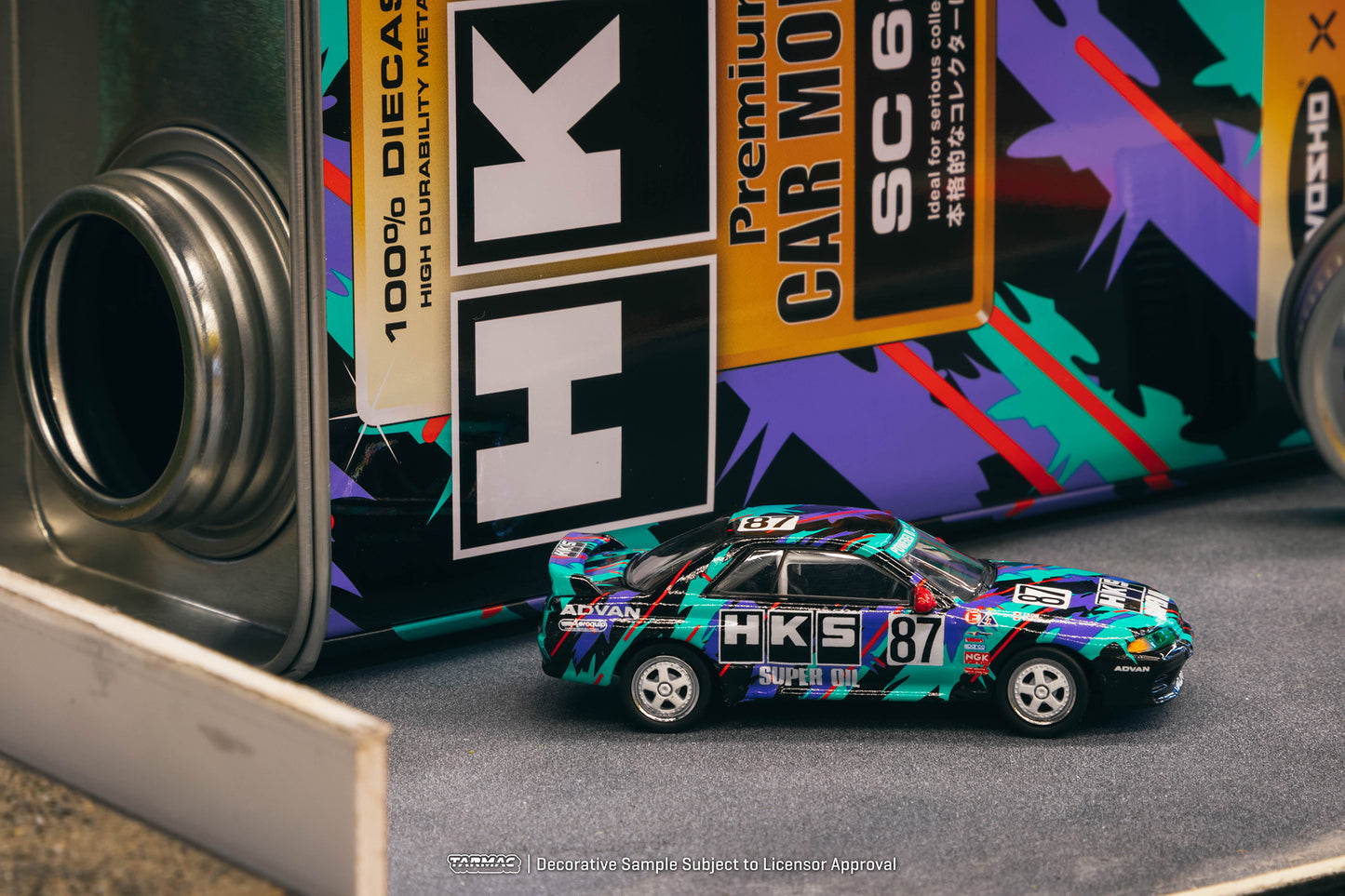 TARMAC WORKS x KYOSHO 1/64 Nissan Skyline GT-R R32 HKS *With metal oil can* (Limited to 1500 pcs) T64K-001-HKS