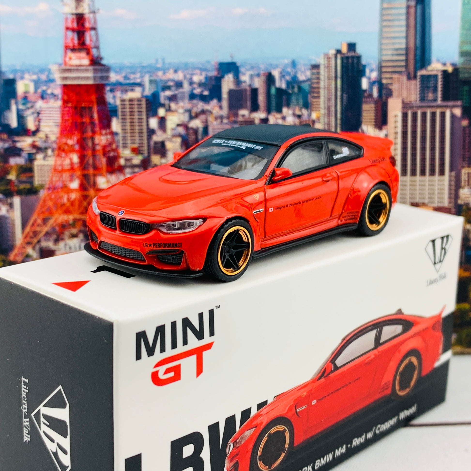 MINI GT 1/64 LB★WORKS BMW M4 Red w/ Copper Wheel LHD MGT00154-L 