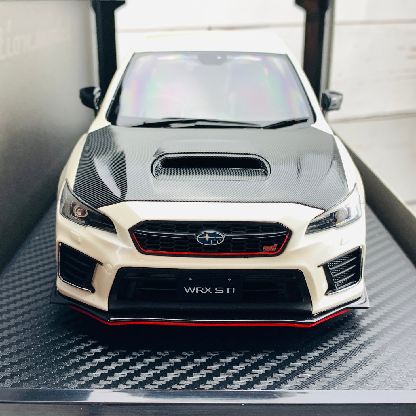 Ignition Model 1/18 SUBARU WRX (CBA-VAB) STI White Pearl IG1668