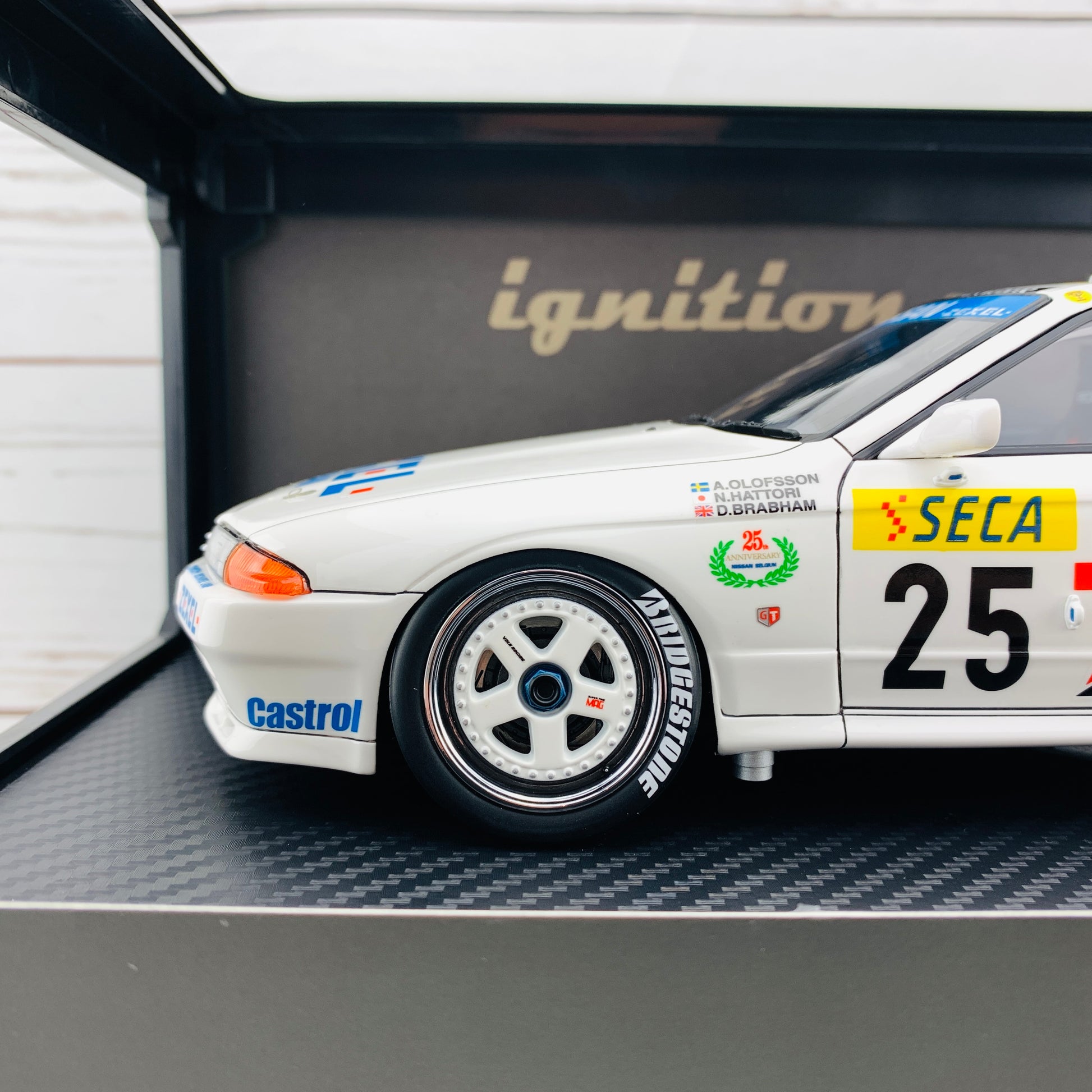 Ignition Model 1/18 ZEXEL SKYLINE (#25) 1991 SPA 24 hours IG2113
