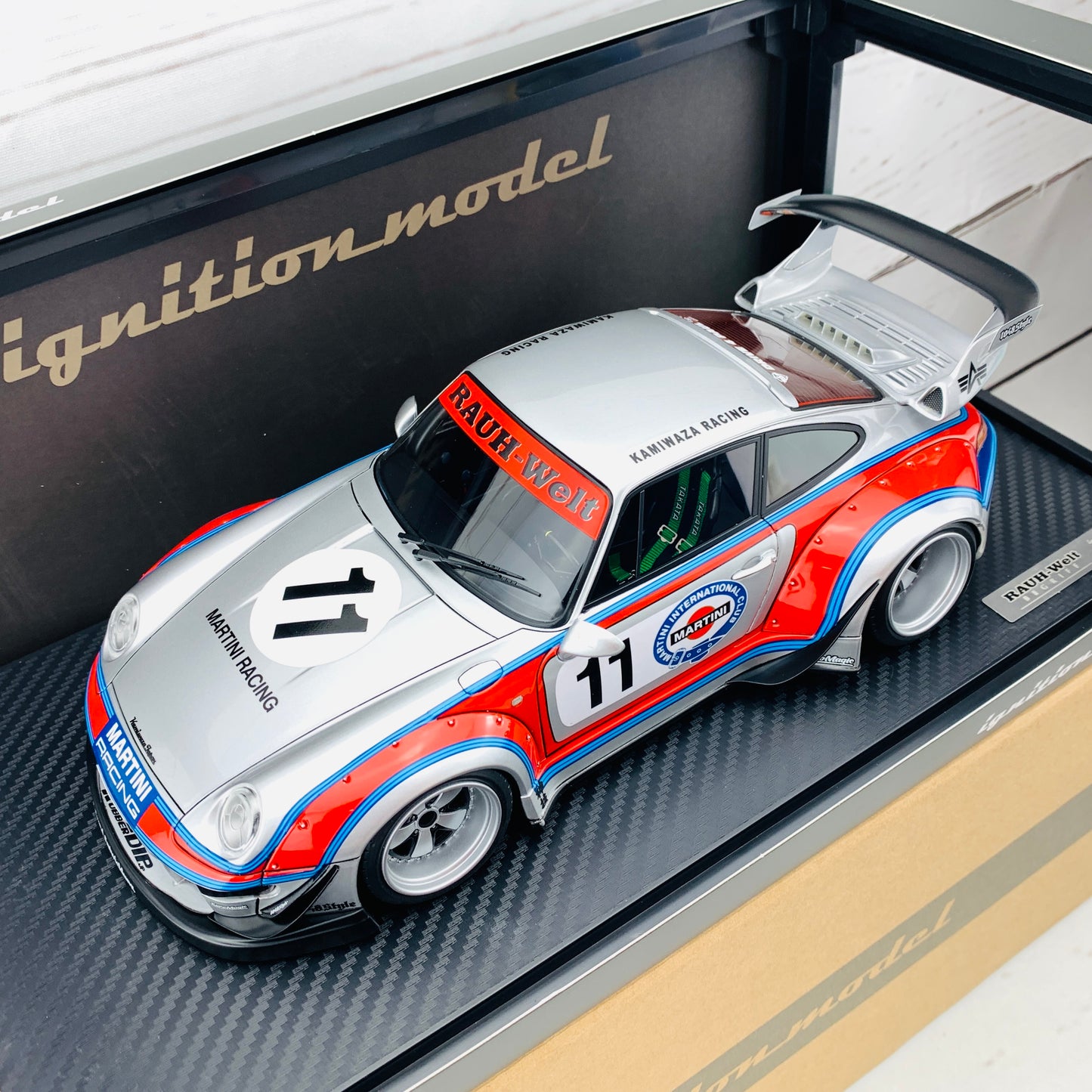 Ignition Model 1/18 RWB 993 Silver/Red IG1952