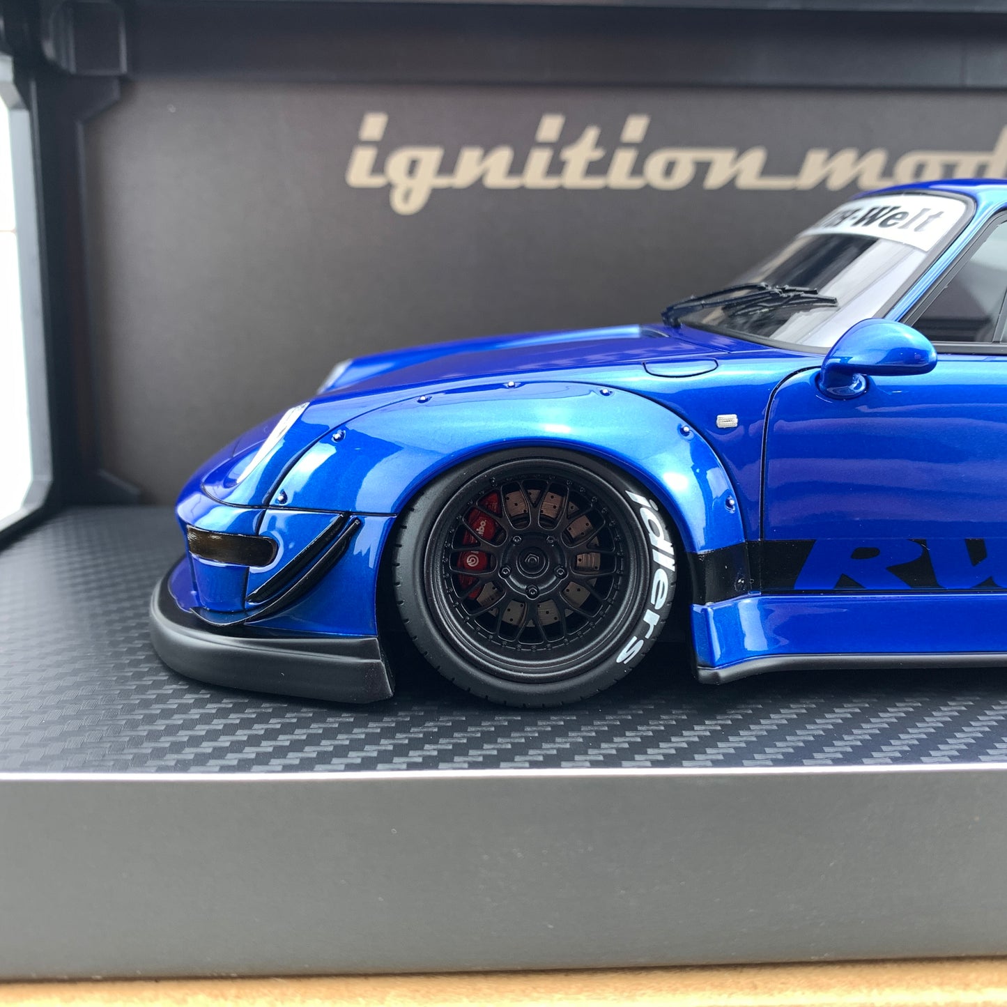 Ignition Model 1/18 RWB 993 Blue Metallic IG1955
