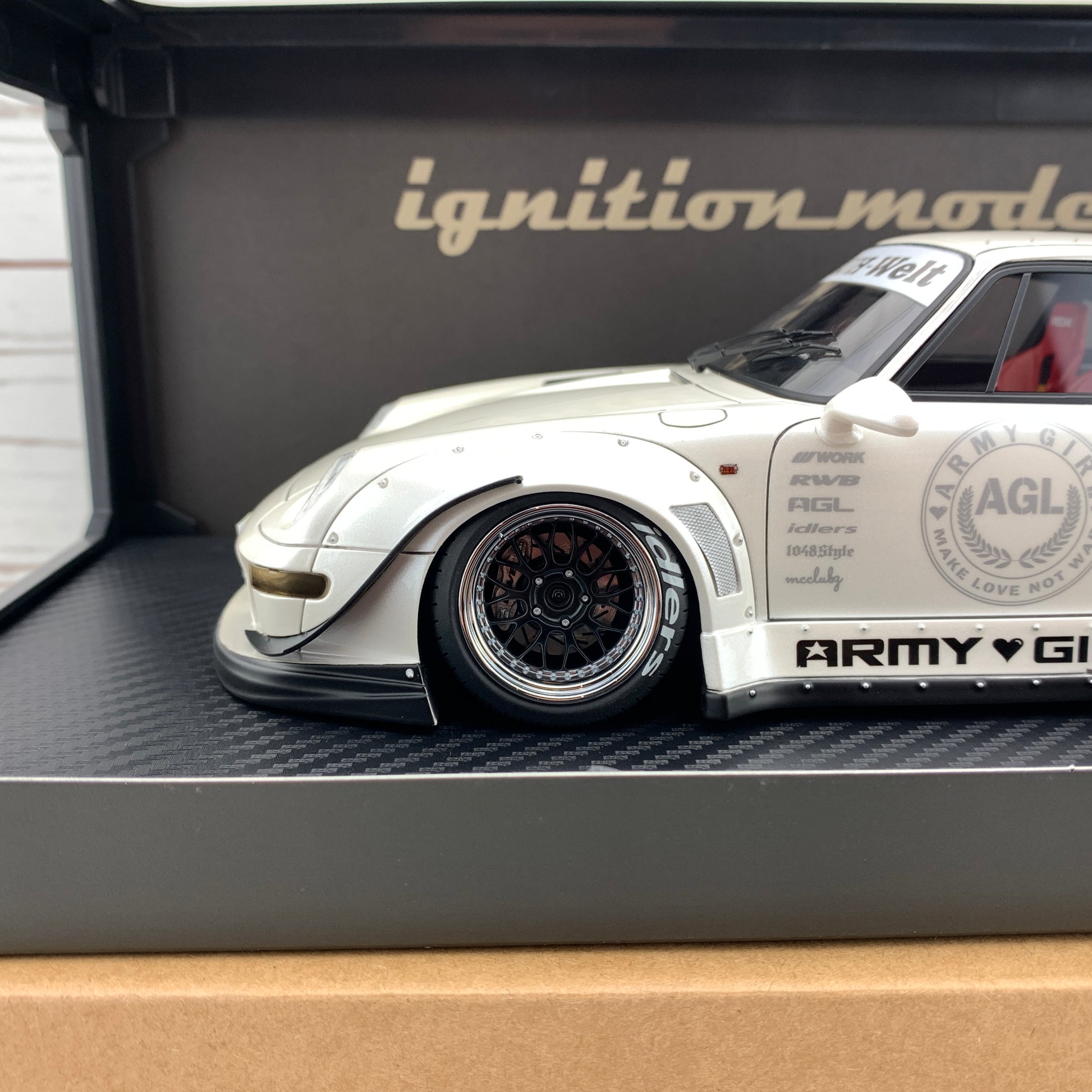 Ignition Model 1/18 RWB 993 Pearl White IG1961