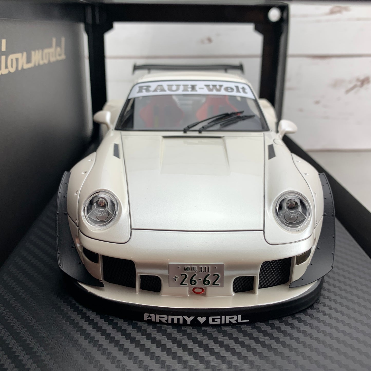 Ignition Model 1/18 RWB 993 Pearl White IG1961