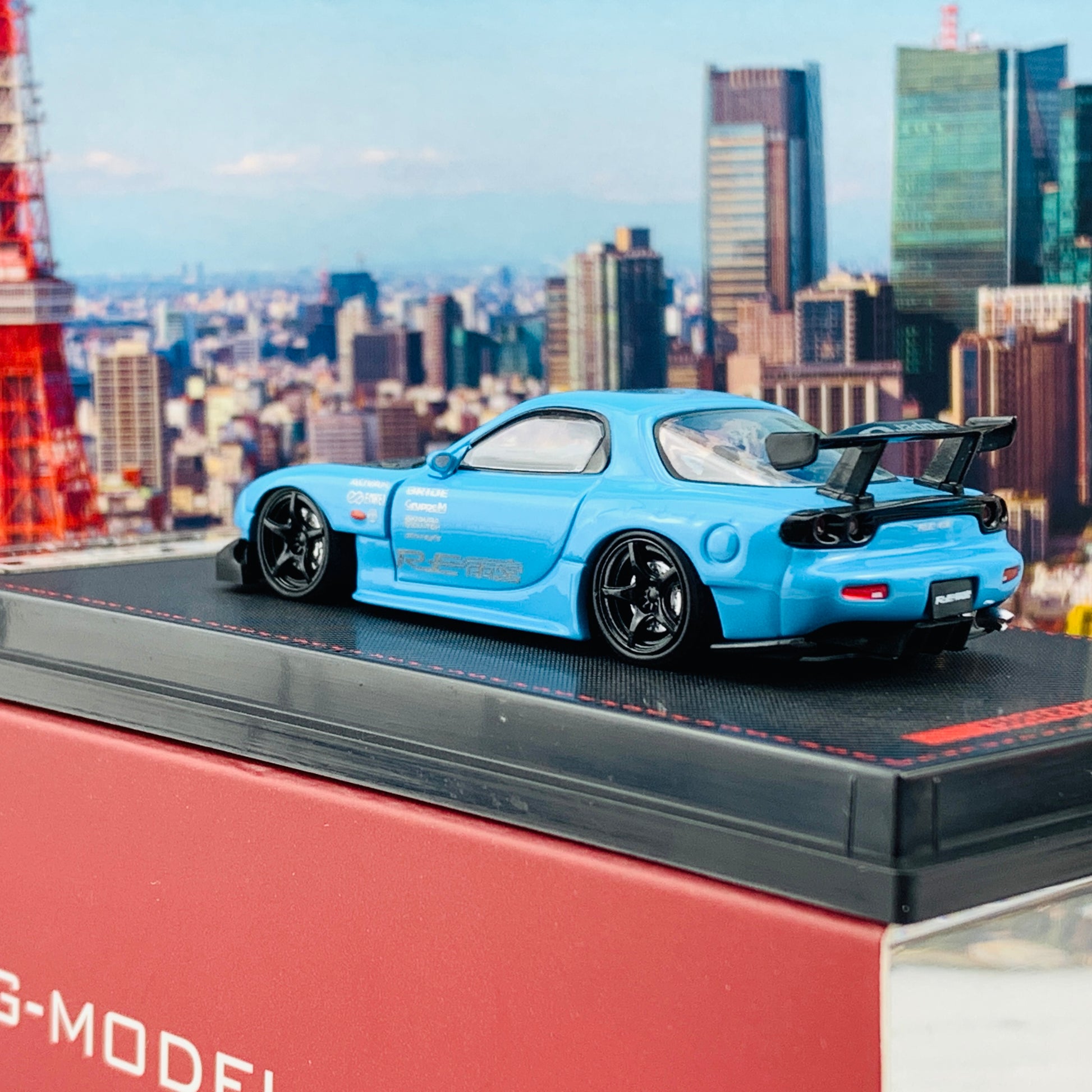 Ignition Model 1/64 Mazda RX7 FD3S RE Amemiya Light Blue IG1949