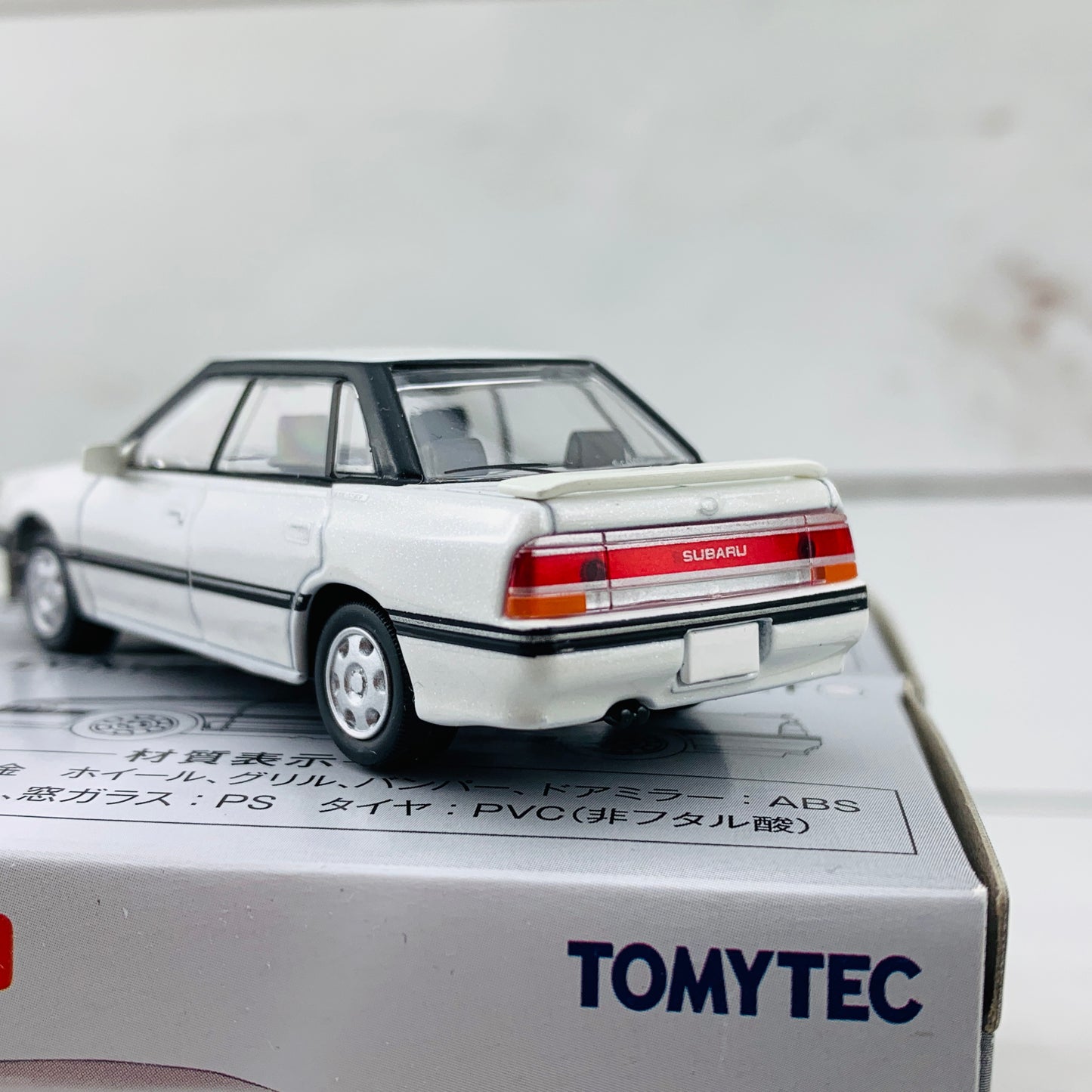 Tomica Limited Vintage Neo 1/64 Subaru Legacy GT WHITE LV-N132a