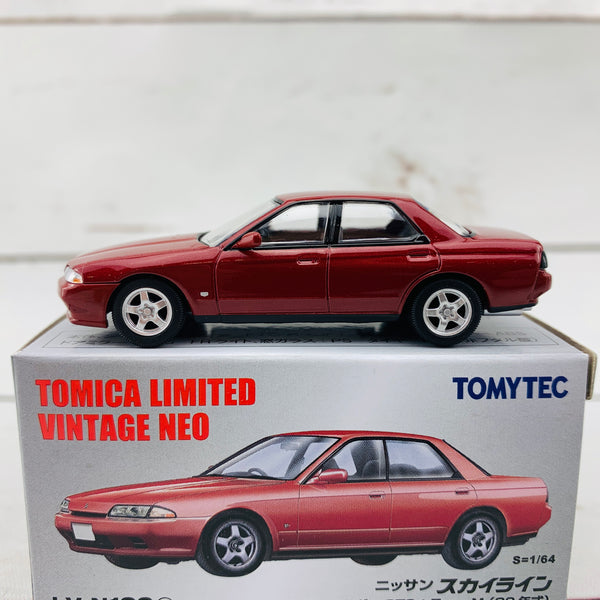 Tomica Limited Vintage Neo 1/64 Nissan Skyline GTS-t Type M RED (1989) LV-N196a