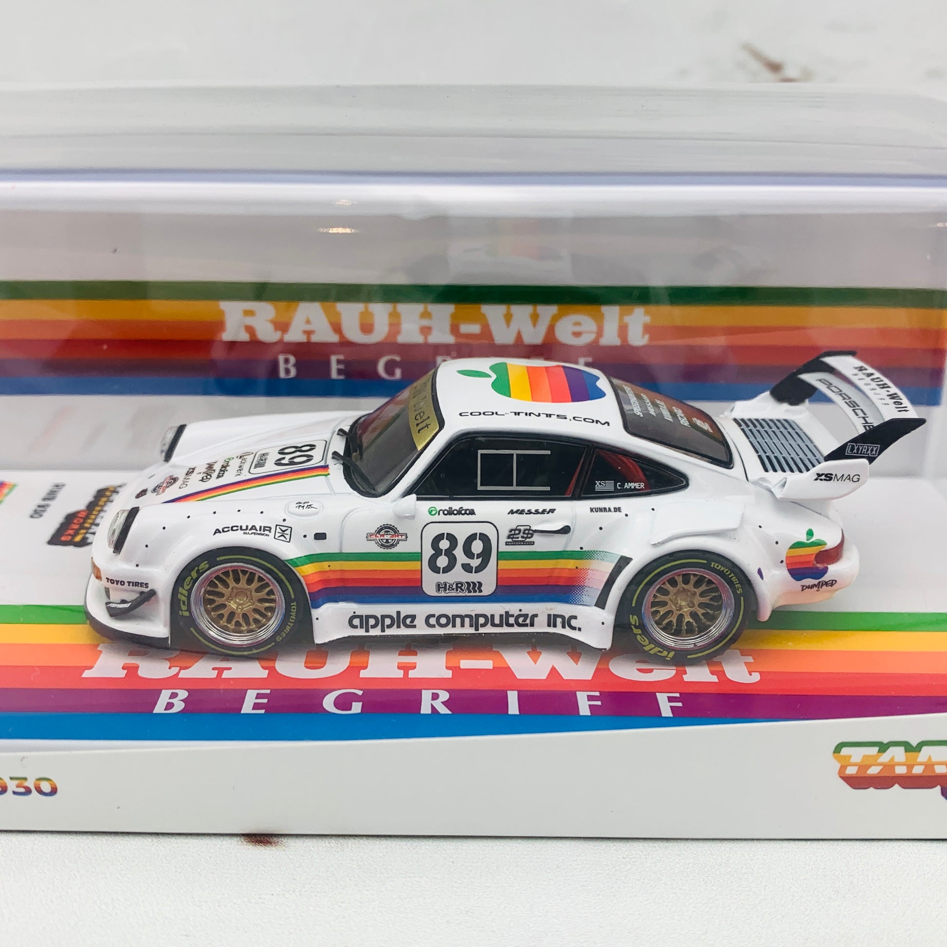 Tarmac Works 1/43 RWB 930 White Apple #89 Austria