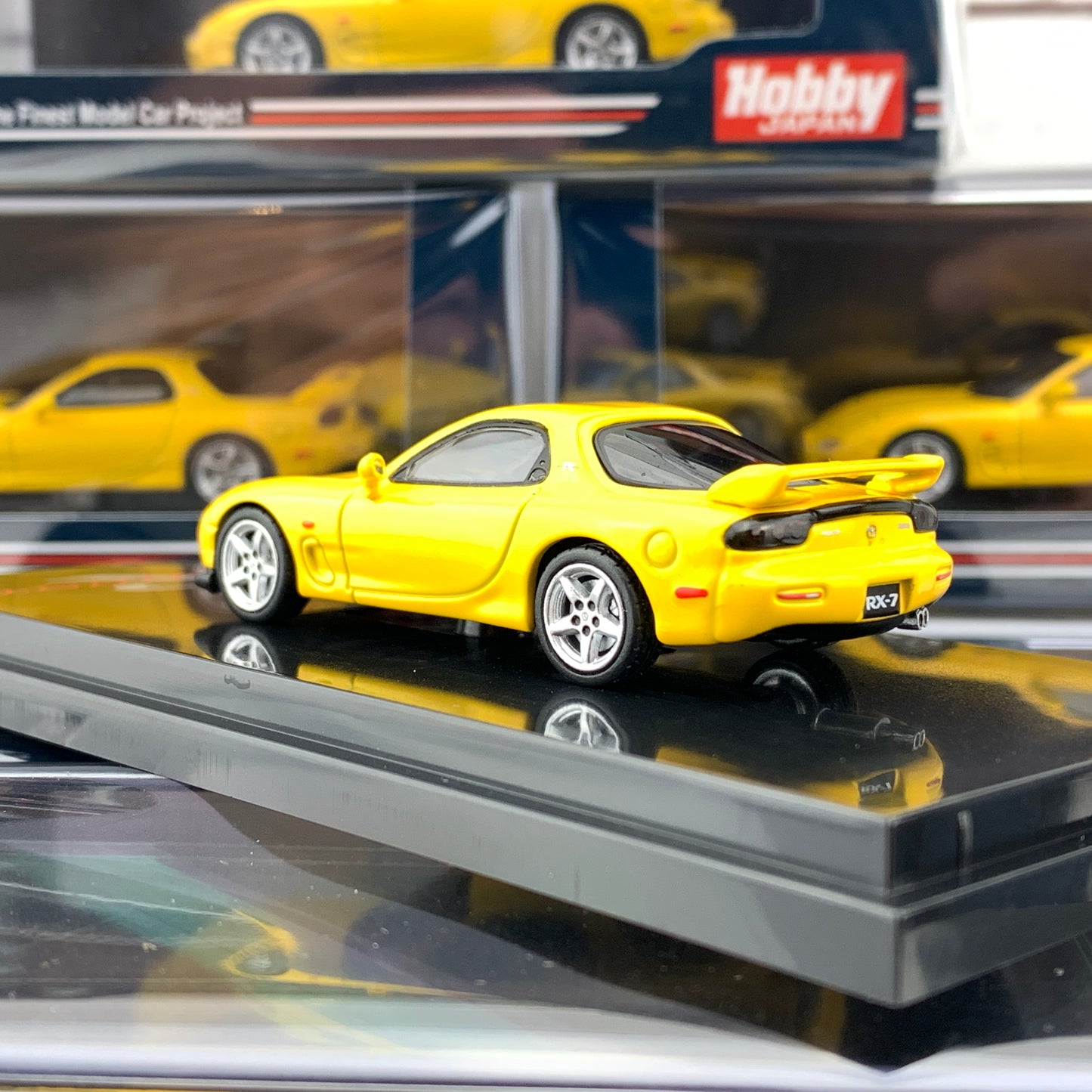 HOBBY JAPAN 1/64 Mazda RX7 FD3S Type R Bathurst R Sunburst Yellow HJ641007BY