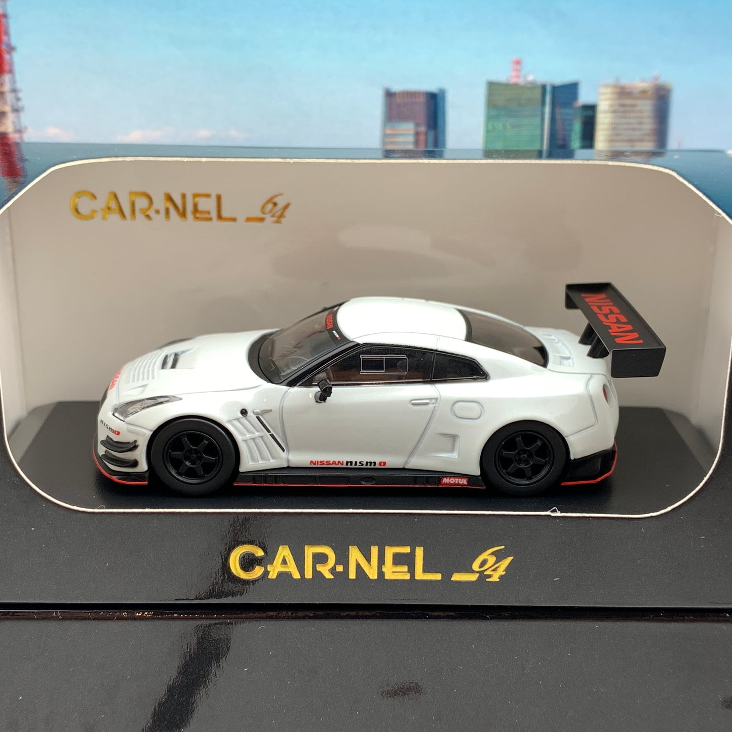 CAR-NEL 1/64 Nissan GTR Nismo GT3 R35 2015 Pearl White CN640019