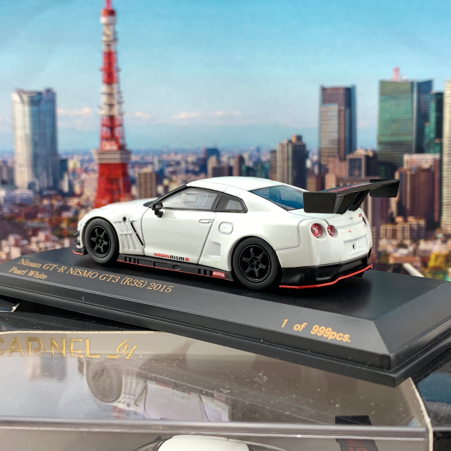 CAR-NEL 1/64 Nissan GTR Nismo GT3 R35 2015 Pearl White CN640019