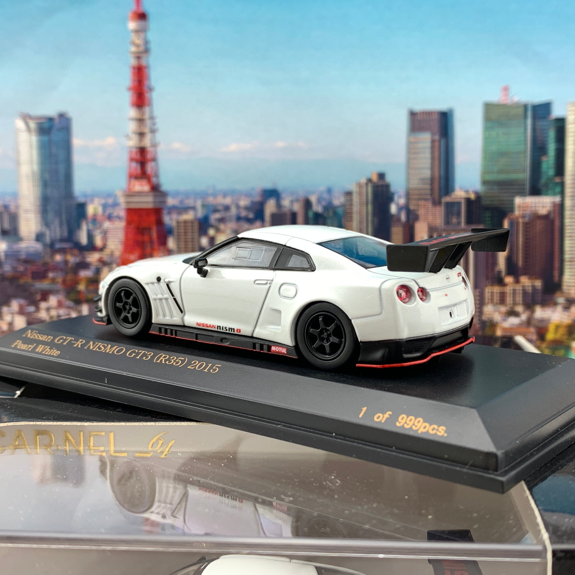 CAR-NEL 1/64 Nissan GTR Nismo GT3 R35 2015 Pearl White CN640019