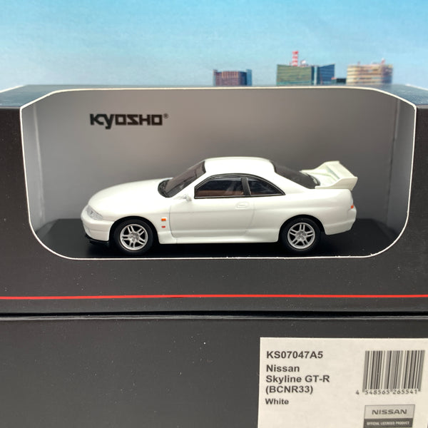 KYOSHO 1/64 Nissan Skyline GTR R33 White KS07047A5