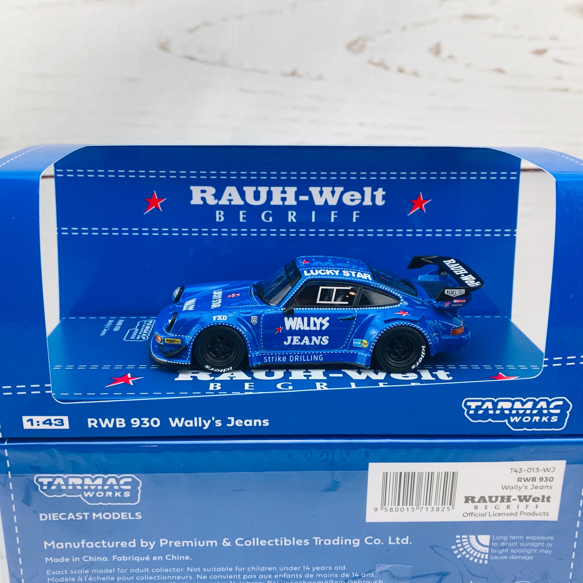 Tarmac Works 1/43 RWB 930 Wally's Jeans T43-013-WJ