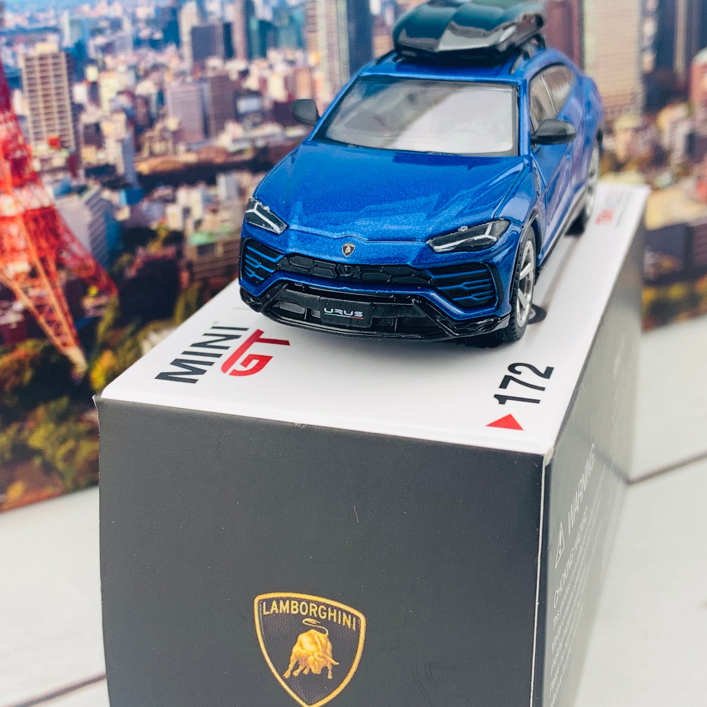 MINI GT 1/64 Lamborghini Urus Blu Eleos w/ Roof Box LHD MGT00172-L 