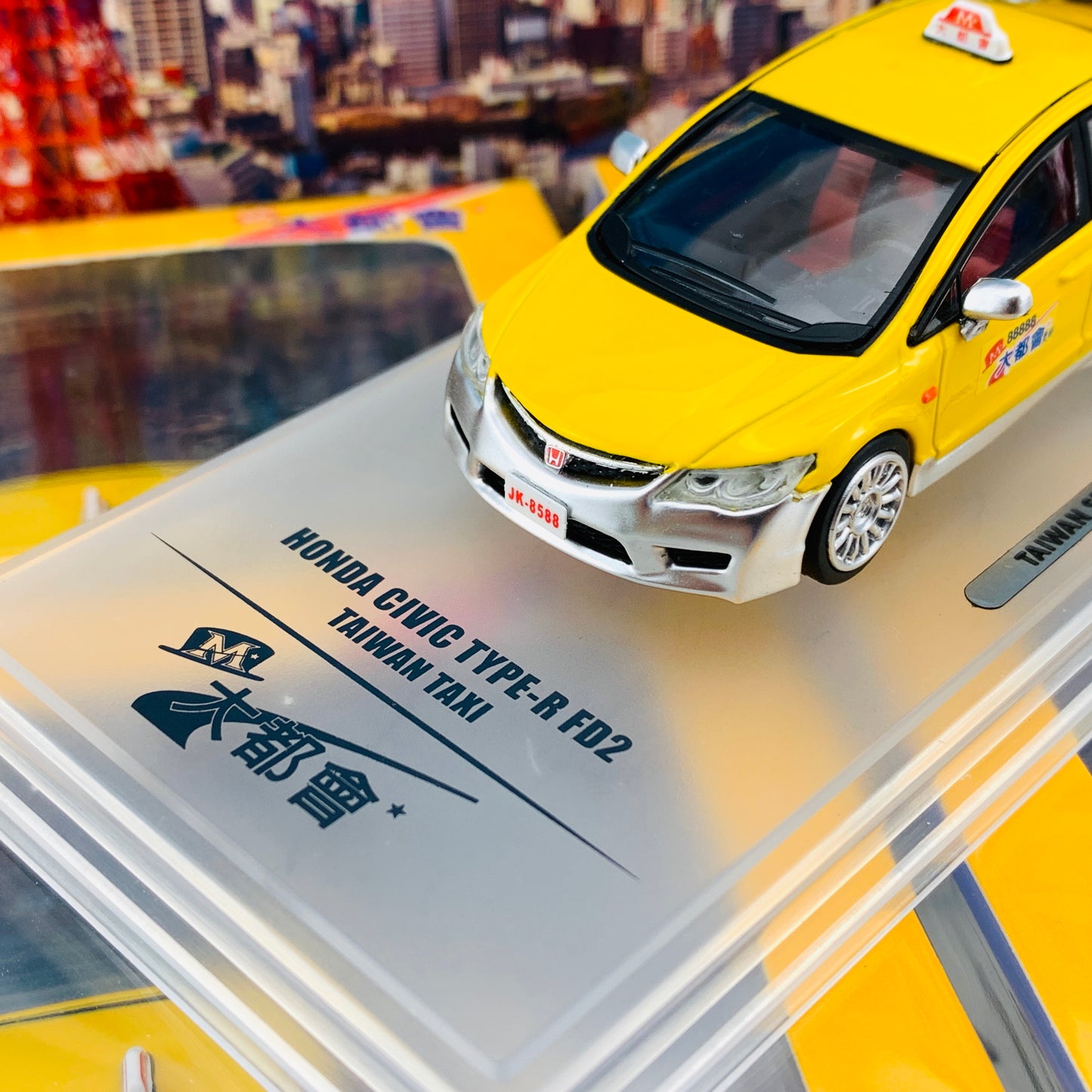 INNO64 1/64 Honda Civic Type-R FD2 Taiwan Taxi IN64-FD2-TWTS