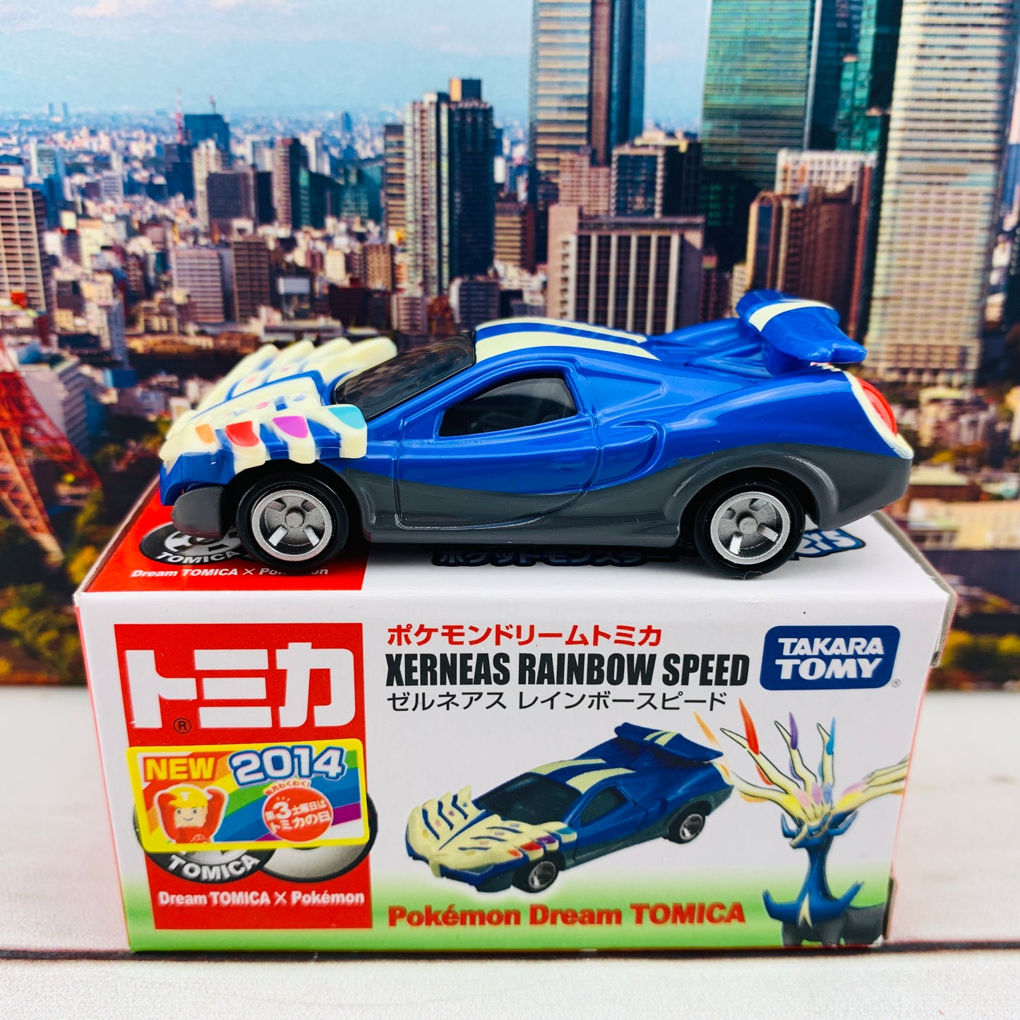 Dream TOMICA x Pokemon Xerneas Rainbow Speed