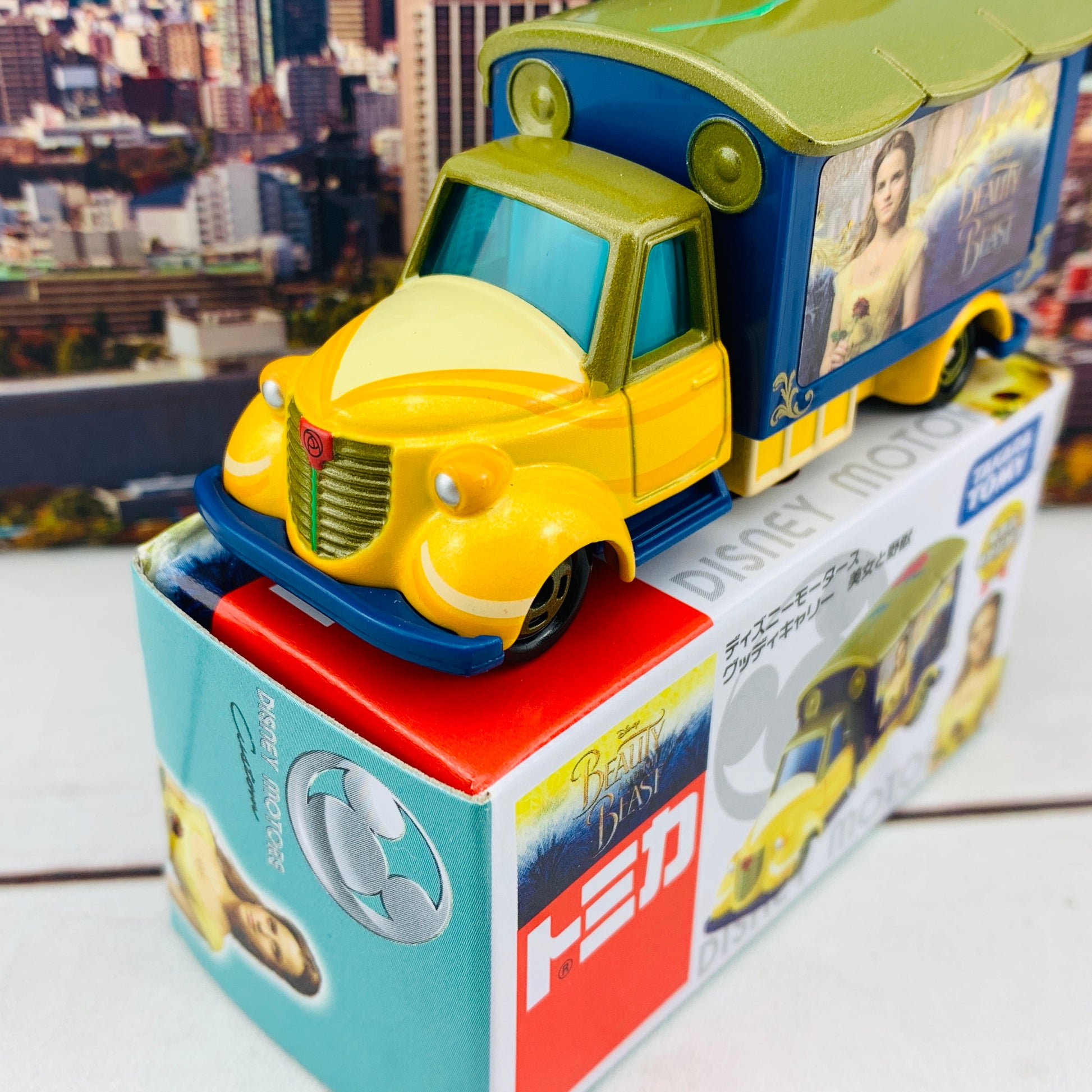 TOMICA Disney Motor Goody Carry Beauty and the Beast