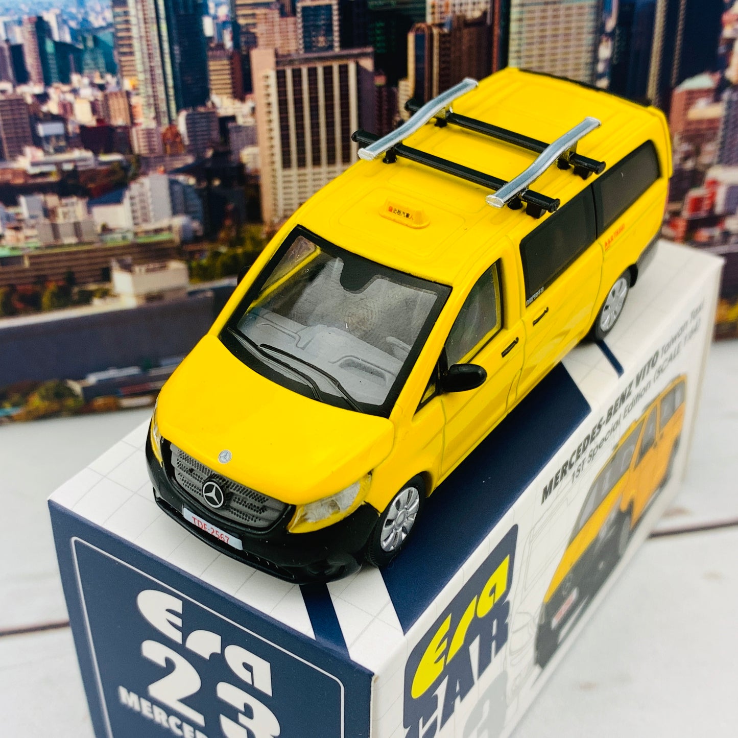ERA CAR 23 1/64 Mercedes Benz Vito Taiwan Taxi 1ST Special Edition MB20VITRN17