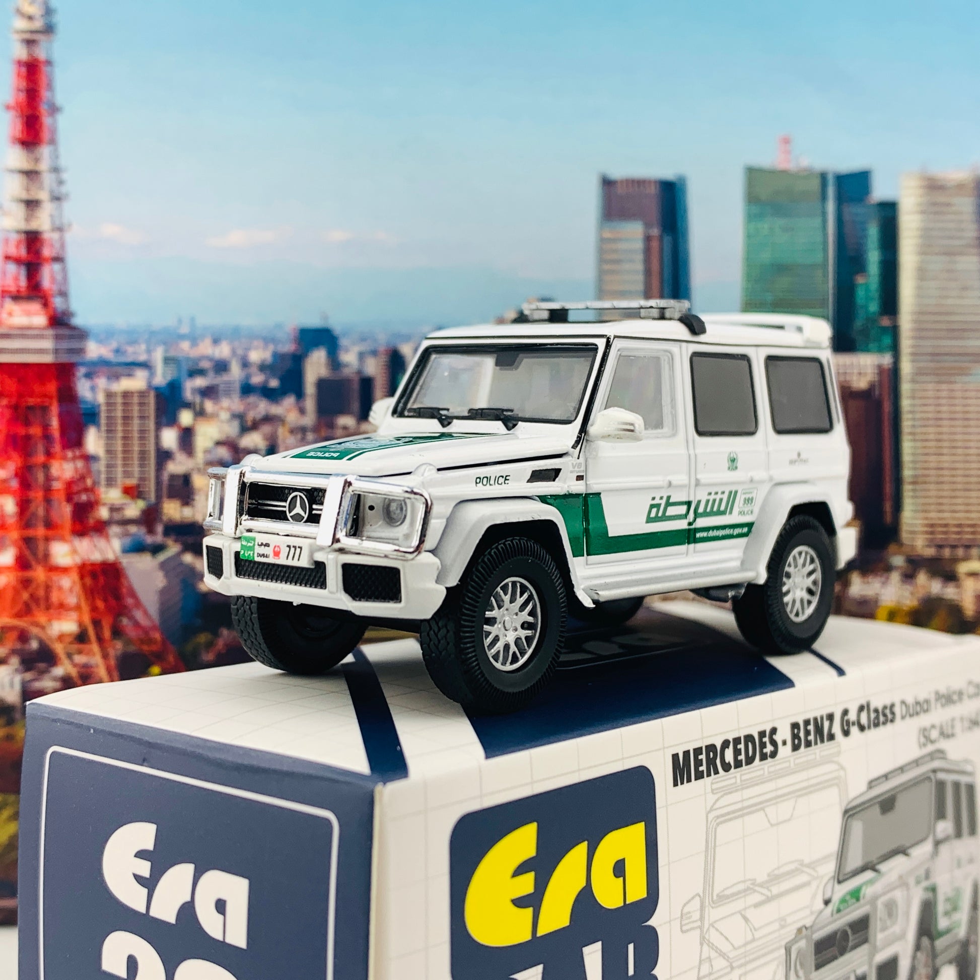 ERA CAR 26 1/64 Mercedes Benz G-Class Dubai Police Car MB204X4RN26