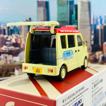 ERA CAR 1/64 Suzuki Every Private Tiny Bus (Red) SU19EVESP09