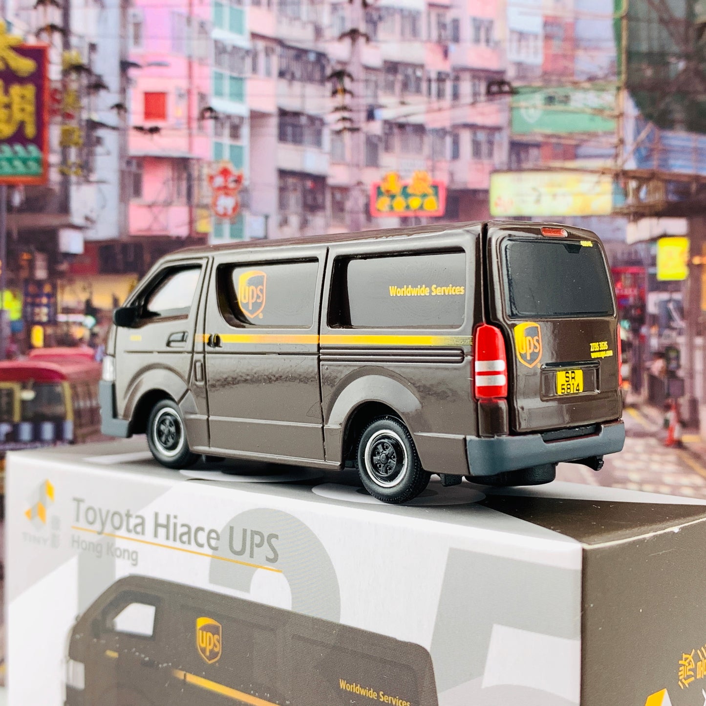 Tiny 微影 135 Toyota Hiace UPS ATC64369