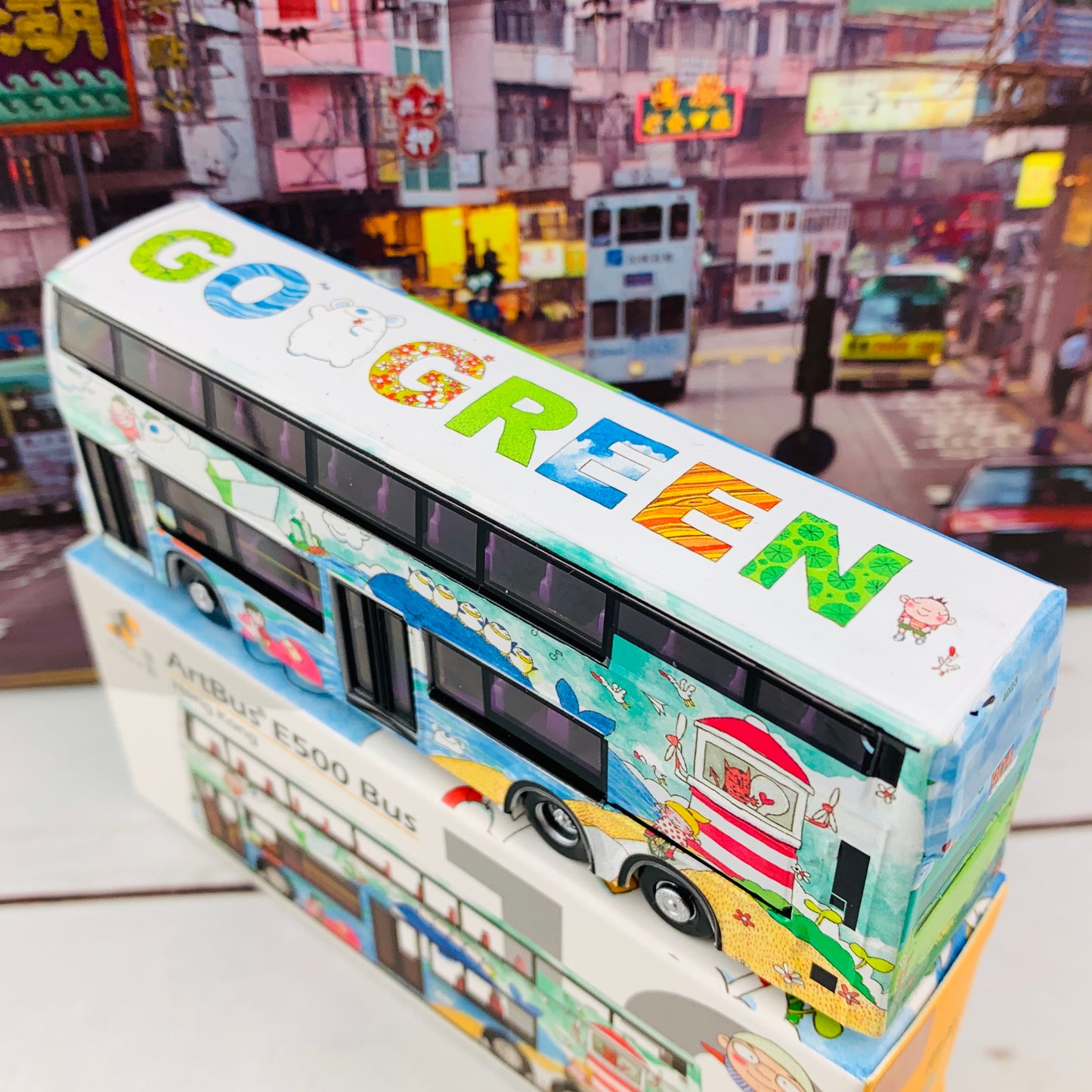 Tiny 微影 12 ArtBus E500 Bus (Lai Chi Kok 荔枝角 904) ATC64777