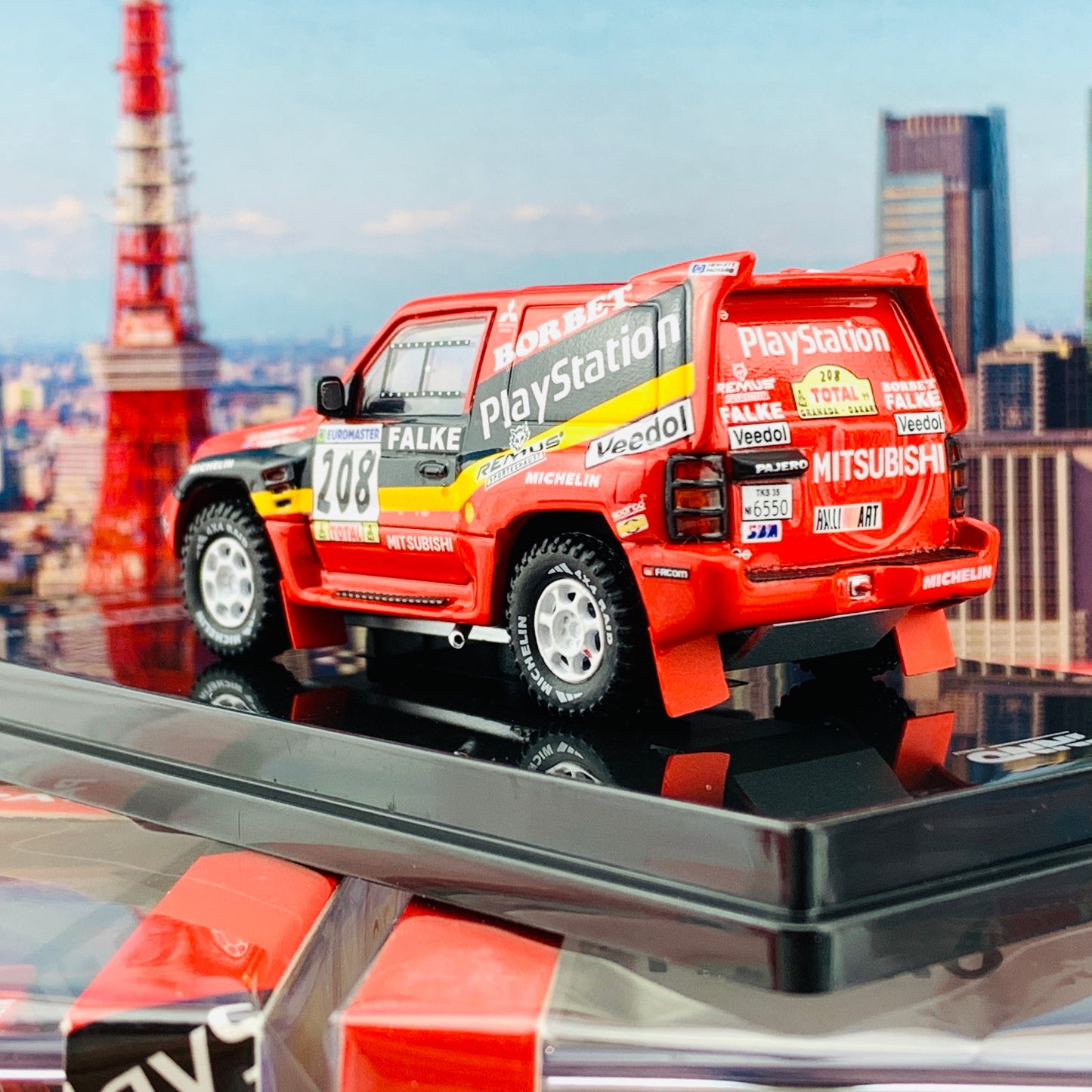 INNO64 1/64 MITSUBISHI PAJERO EVOLUTION #208 "PLATSTATION" Granada - Dakar Rally 1999 2017 IN64-EVOP-PS99 