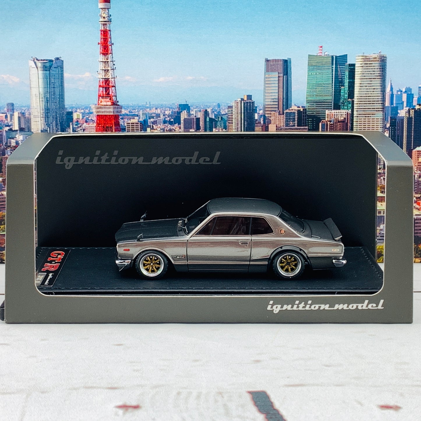 Ignition Model 1/43 Nissan Skyline 2000 GTR (KPGC10) Silver IG1932