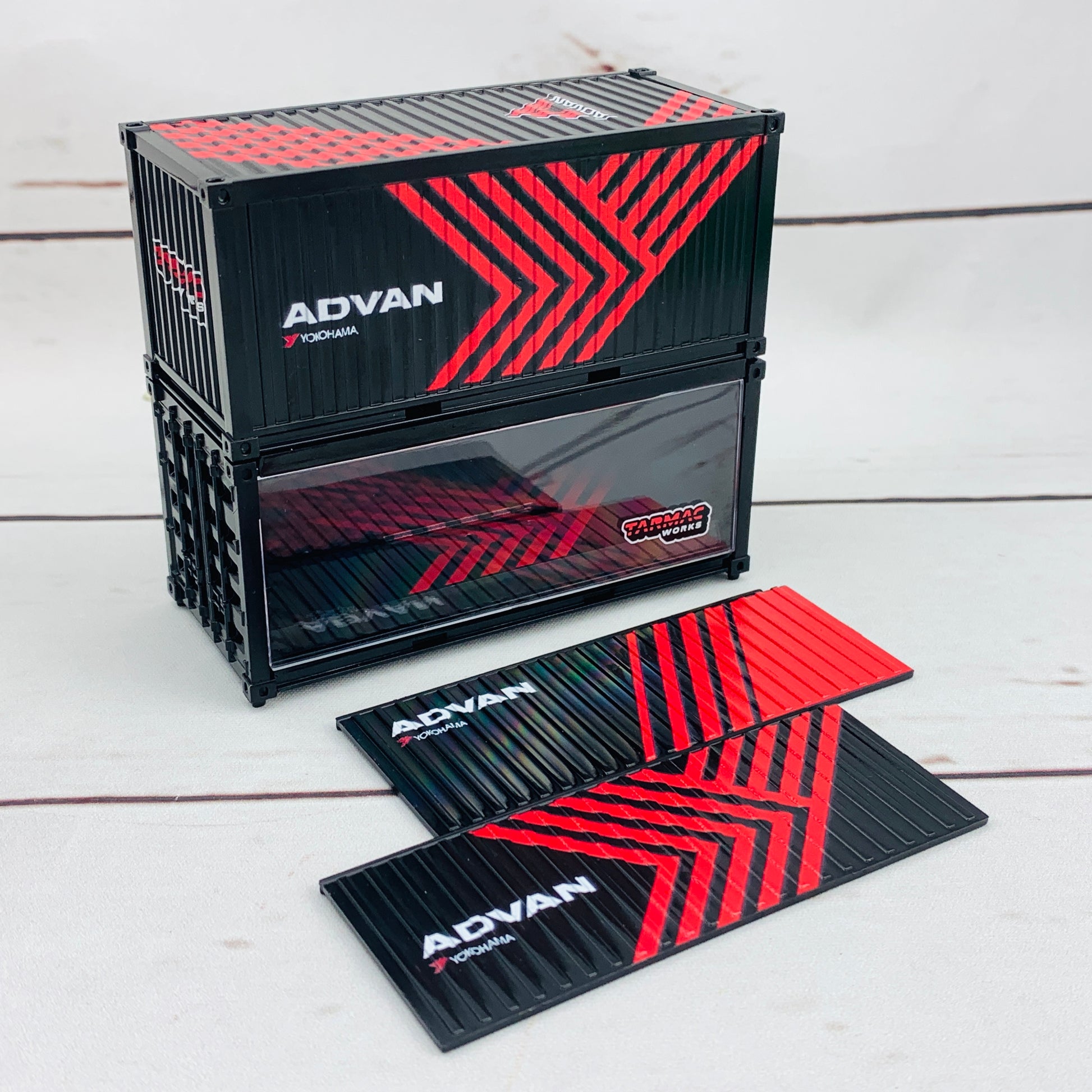 Tarmac Works 1/64 Honda Civic Type R EK9 Super Taikyu 2000 Class 4 Champion #54 T64-010-ADV and Tarmac Works 1/64 Containers Set - ADVAN T64C-001-ADV