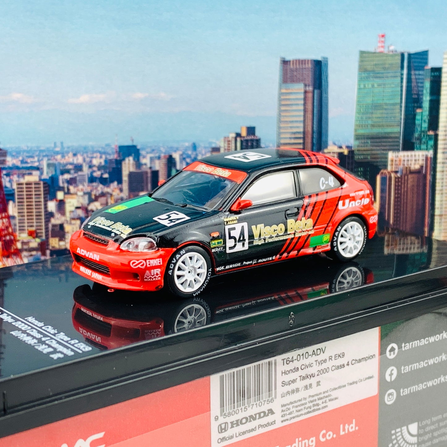 Tarmac Works 1/64 Honda Civic Type R EK9 Super Taikyu 2000 Class 4 Champion #54 T64-010-ADV